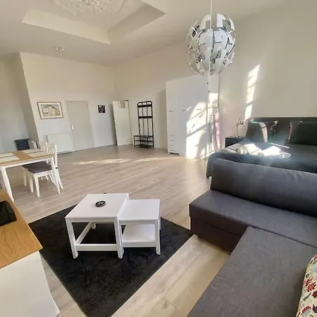 Monumental Independent Studio, Centre Apartamento Dordrecht